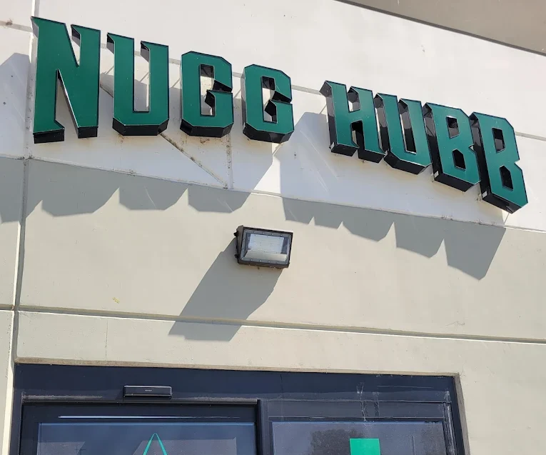 the exterior of the nugg hubb lake elsinore california